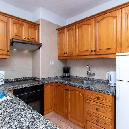 Apartment Blanquitas 6 *